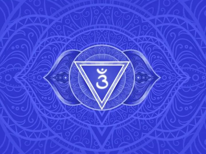 Chakra frontale: 7 tecniche per aprire il tuo Ajna e stimolare la tua intuizione
