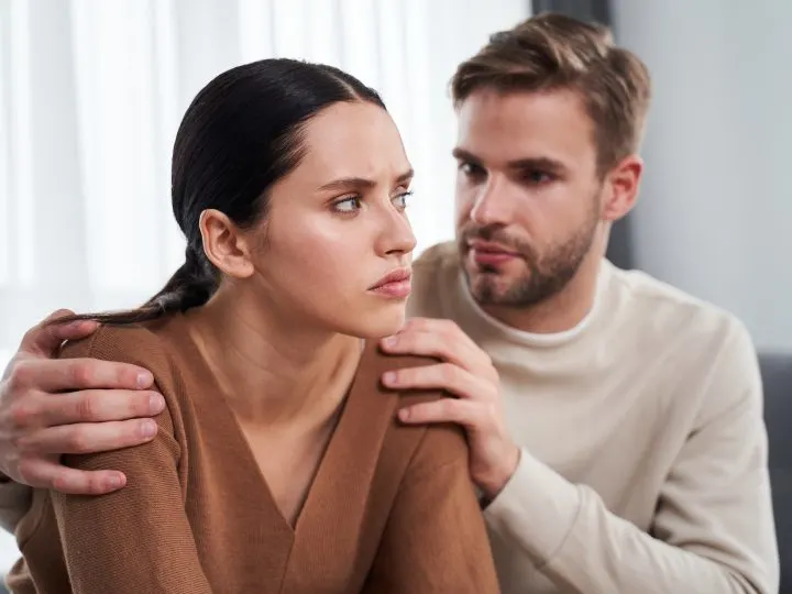 12 Segni che il mio ex vuole tornare: ignorarlo o dargli un’altra possibilità?