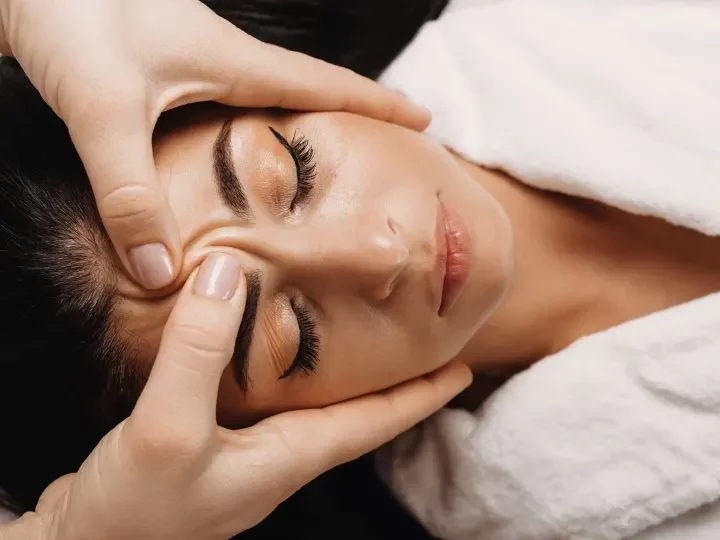 Antirughe naturale: ecco il massaggio del viso che vi farà ringiovanire