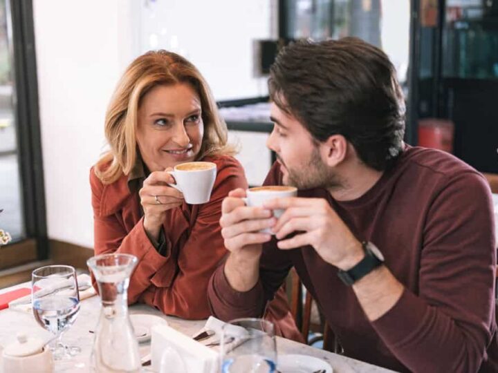 Una relazione tra un uomo pi&ugrave; giovane e una donna pi&ugrave; grande pu&ograve; funzionare?