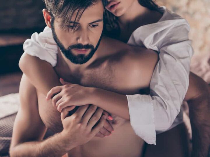 13 segnali che indicano che non &egrave; sincero con te.