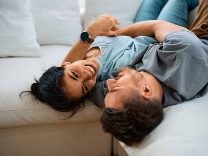 Con queste 26 frasi rafforzerai il legame emotivo con il tuo partner.