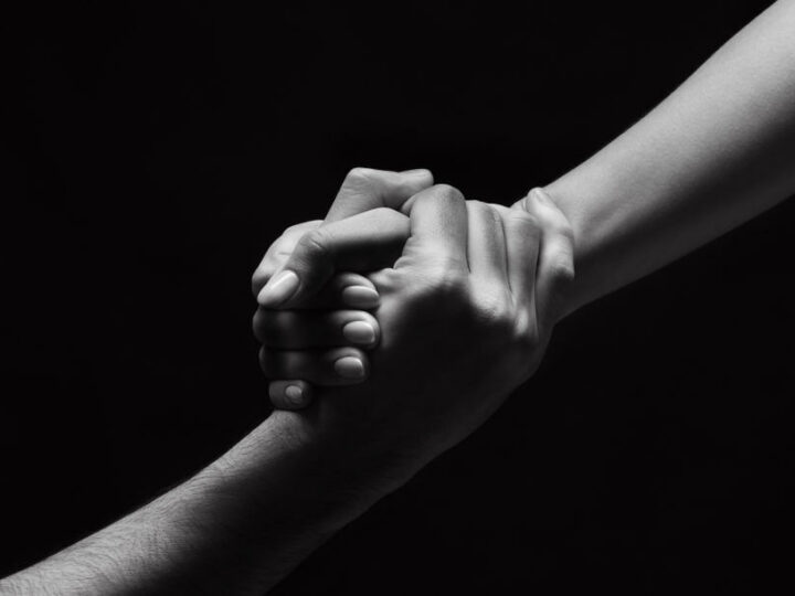 Cosa fa s&igrave; che ci si senta cos&igrave; fortemente legati a una persona?