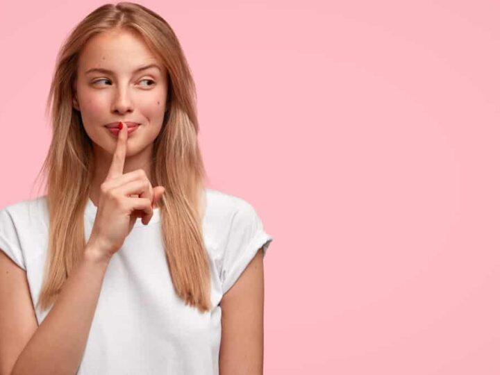 6 Cosas que deberías guardarte para ti: ¡eso no es asunto de nadie!