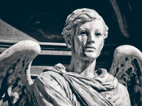 Los 12 arcángeles y su relación con los signos del zodíaco