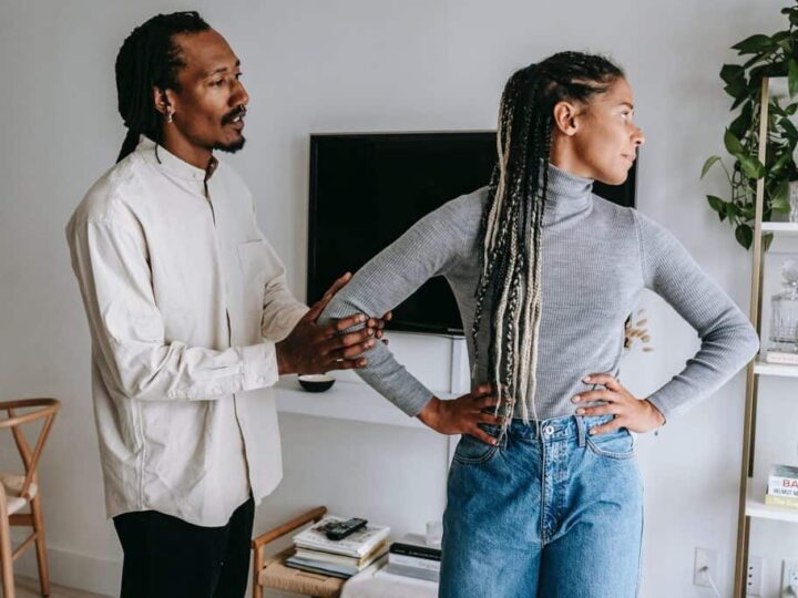 Si alguien se disculpa con alguna de estas 12 frases, no est&aacute; siendo sincero.