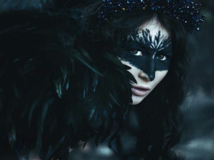 ¡5 Señales de que tienes «heridas de bruja»!