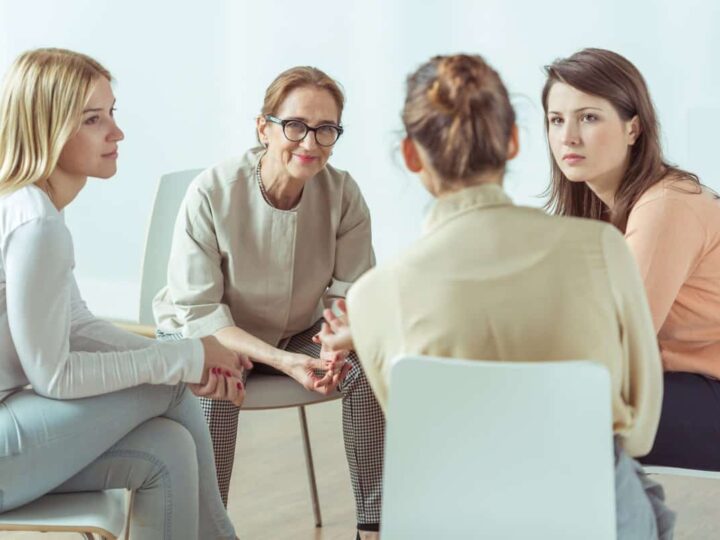 Ho intervistato 100 donne dopo la loro rottura: ecco IL tratto comune a quelle che se la cavano meglio