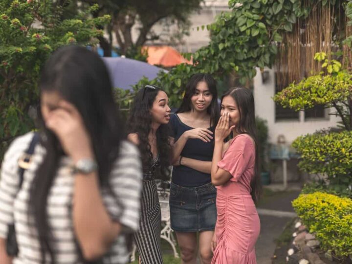Gli 8 tipi di persone che devi allontanare dalla tua vita per la tua stessa felicità