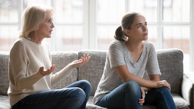 9 Wege, sich von toxischen Eltern zu befreien